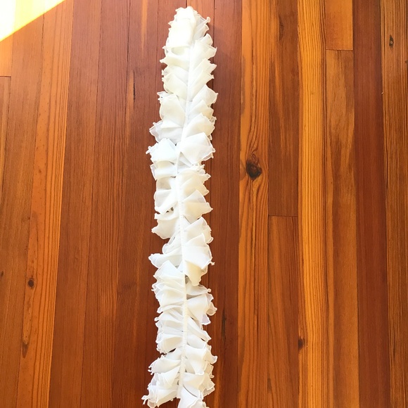 DESIGNER CHIFFON RUFFLE SCARF - Picture 3 of 5